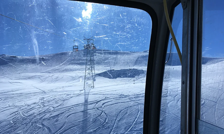 Паудер, подъемник в LAAX